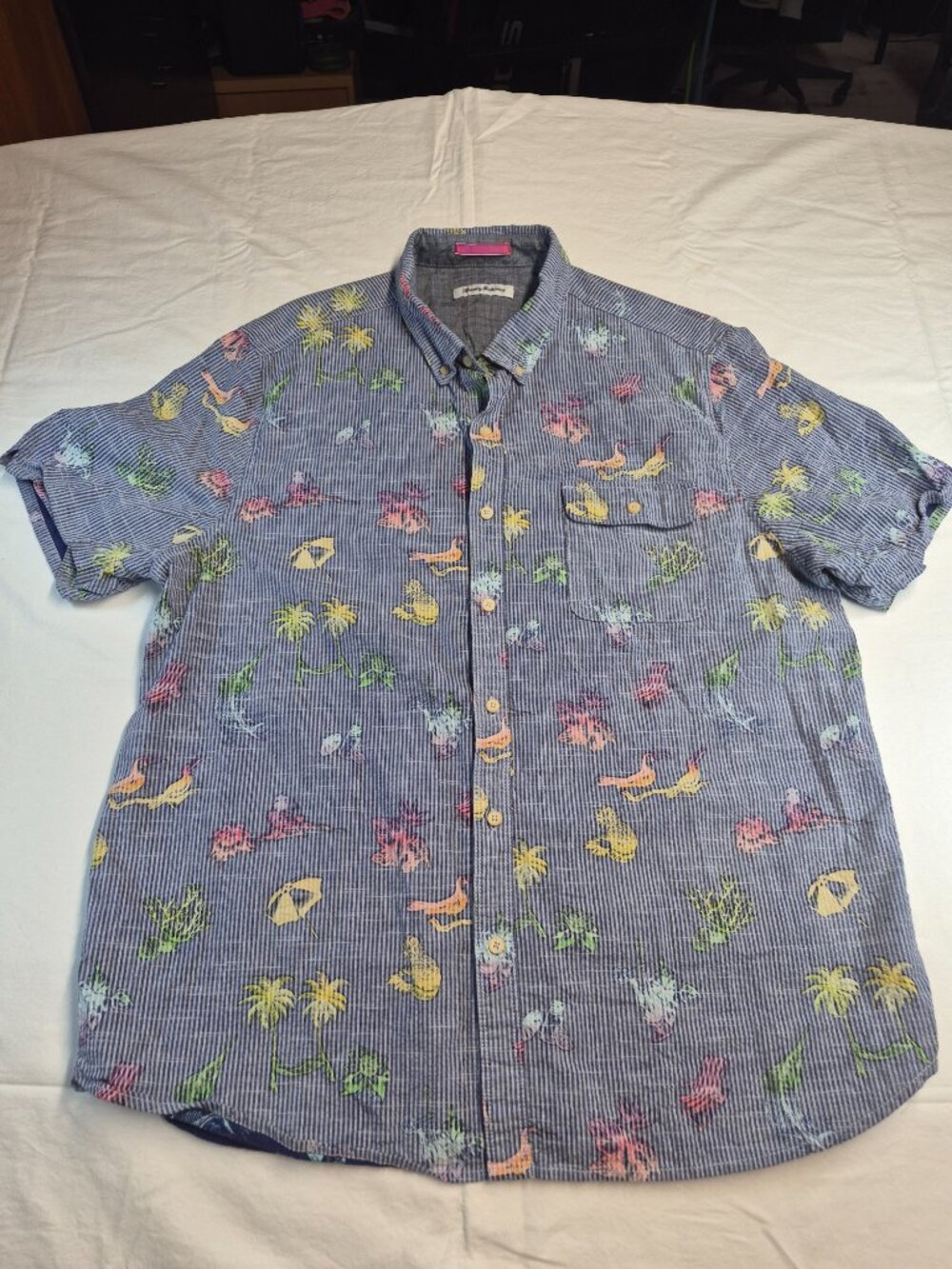 Tommy Bahama XL Tencel Cotton Tropical Hawaiian Aloha Shirt Blue MC17